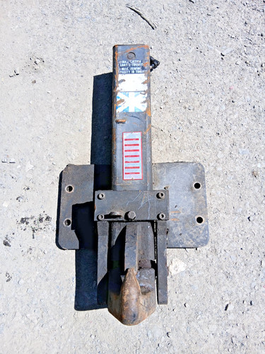 Hydraulic pick hitch - hydraulic,