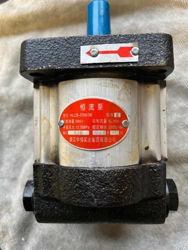 Yto 304 404 tractor - /,