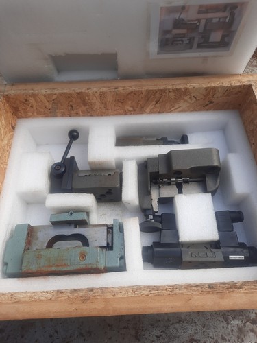 Hydraulic part with cut - with,