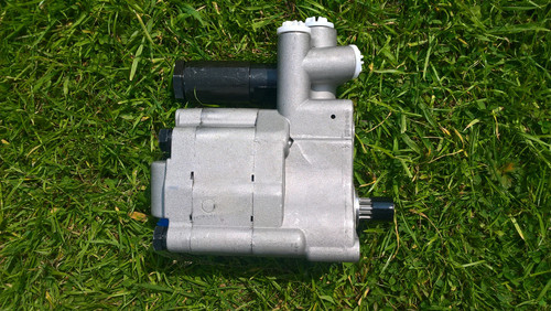 Hydraulic pump 1686765m91 fit - hydraulic,
